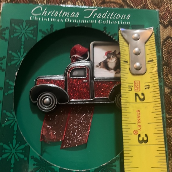 ⚠️ 🎉HP🎉 New! Christmas farmhouse up truck ornament picture frame - Picture 7 of 7